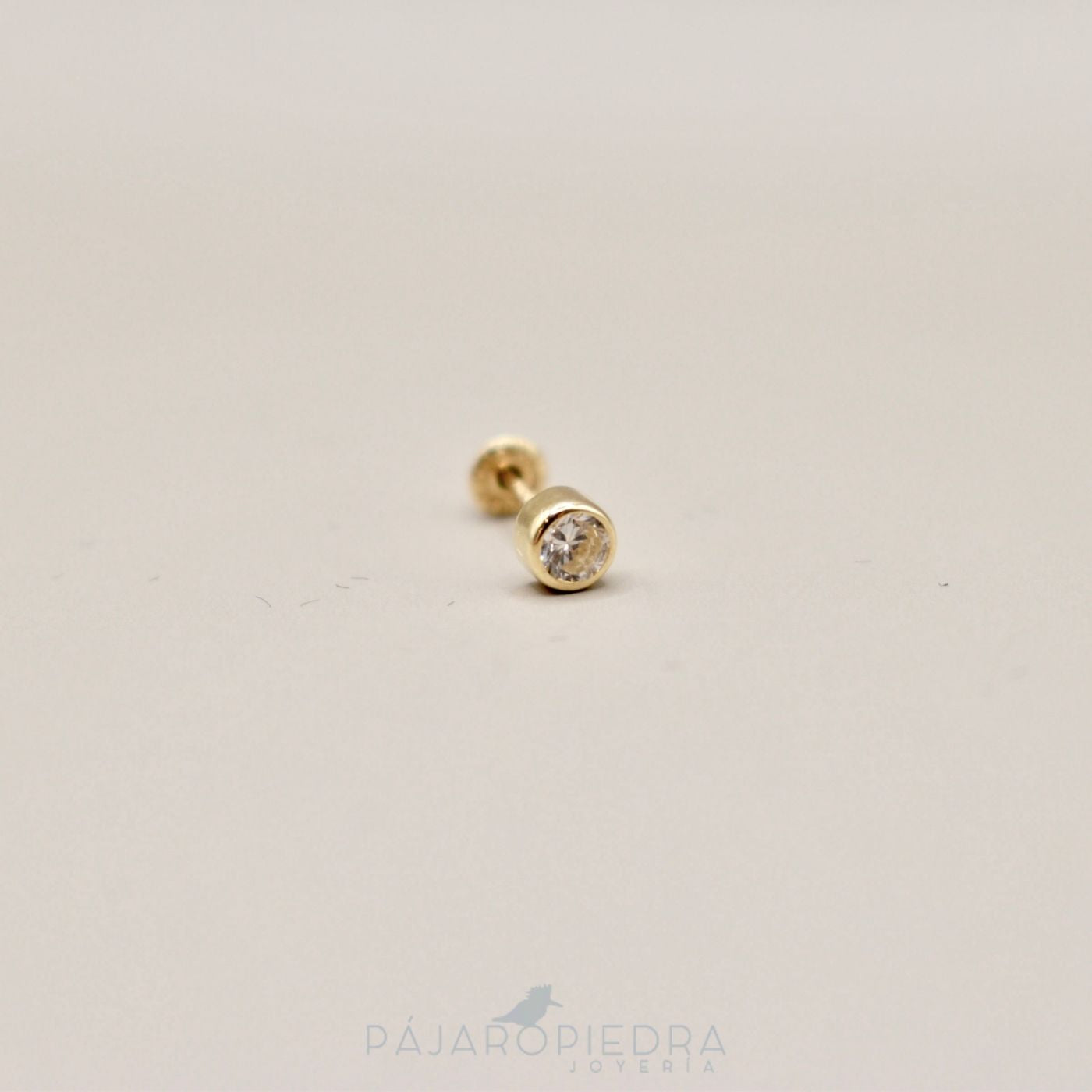 Piercing Oro Solitario (Fine Jewelry)